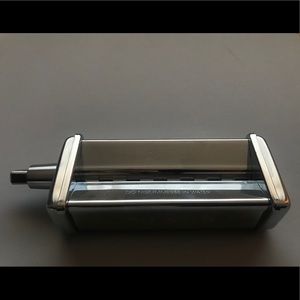 Kitchen aid lasagnette roller attachment